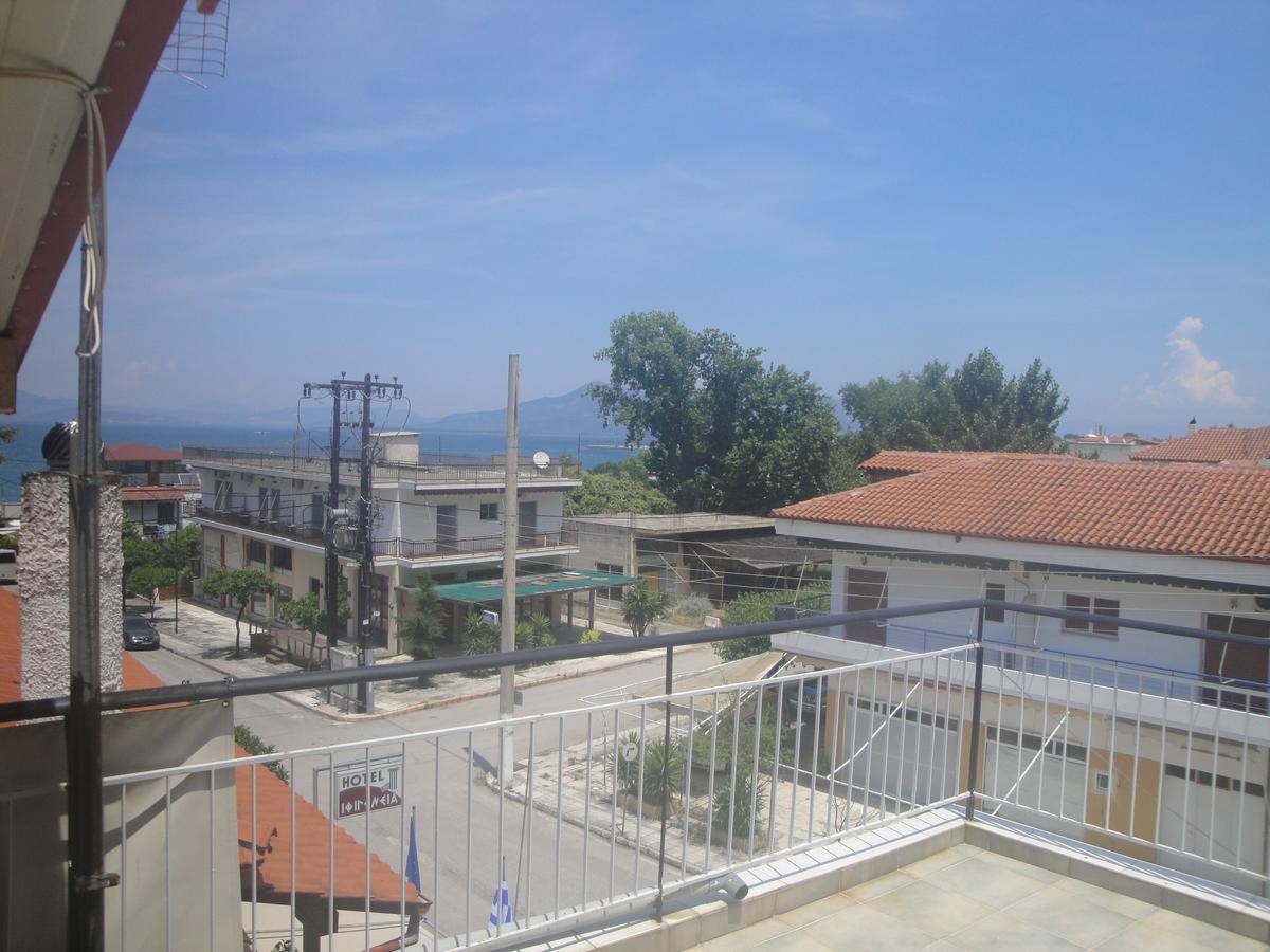 Anna Christina Ξενοδοχείο Καμένα Βούρλα Εξωτερικό φωτογραφία