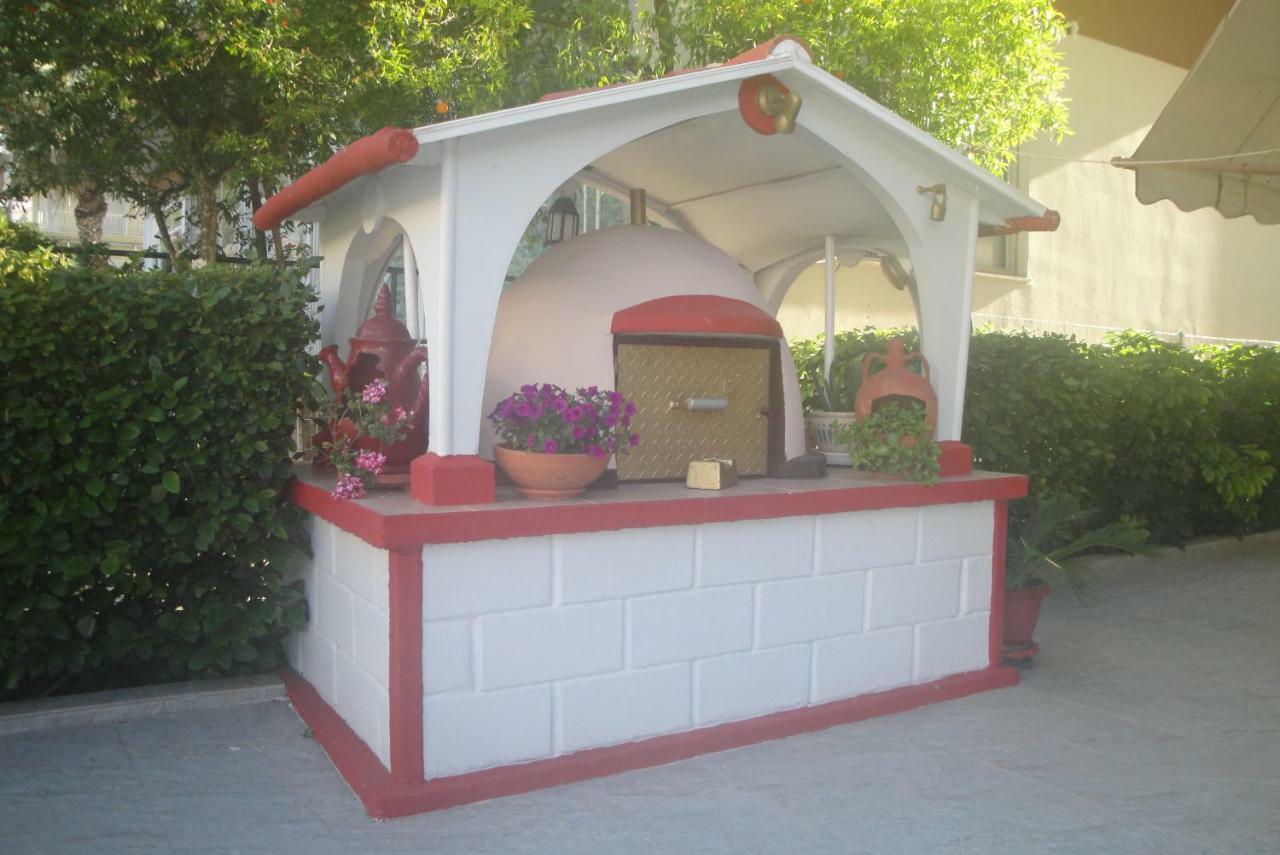 Anna Christina Ξενοδοχείο Καμένα Βούρλα Εξωτερικό φωτογραφία